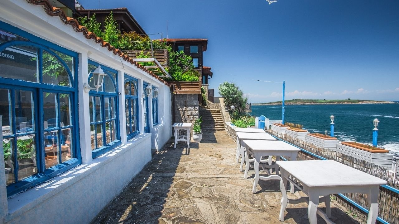 Alaçatı uygun fiyatlı yemek