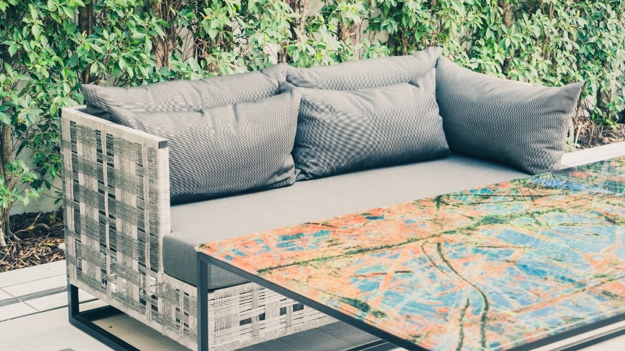 Küçük balkon koltukları